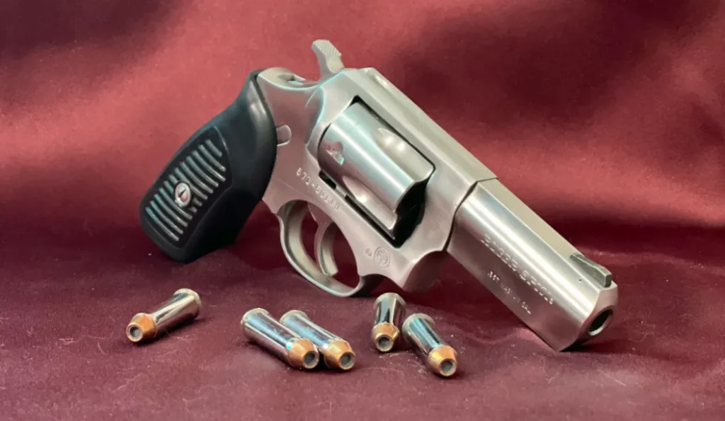 Ruger SP101 with 5 rounds of .357